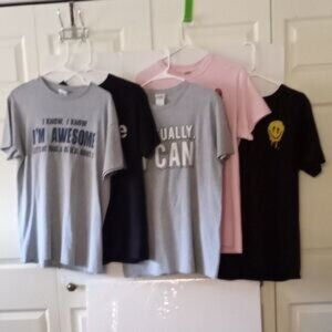 Assorted Graphic T-Shirt Bundle - Size (M) - Assorted Colors